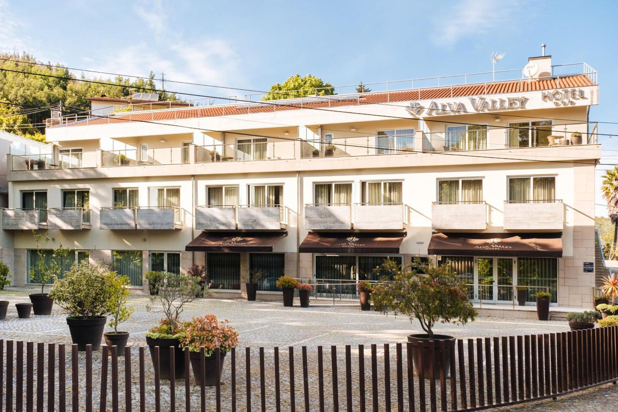 Alva Valley Hotel Oliveira do Hospital Esterno foto